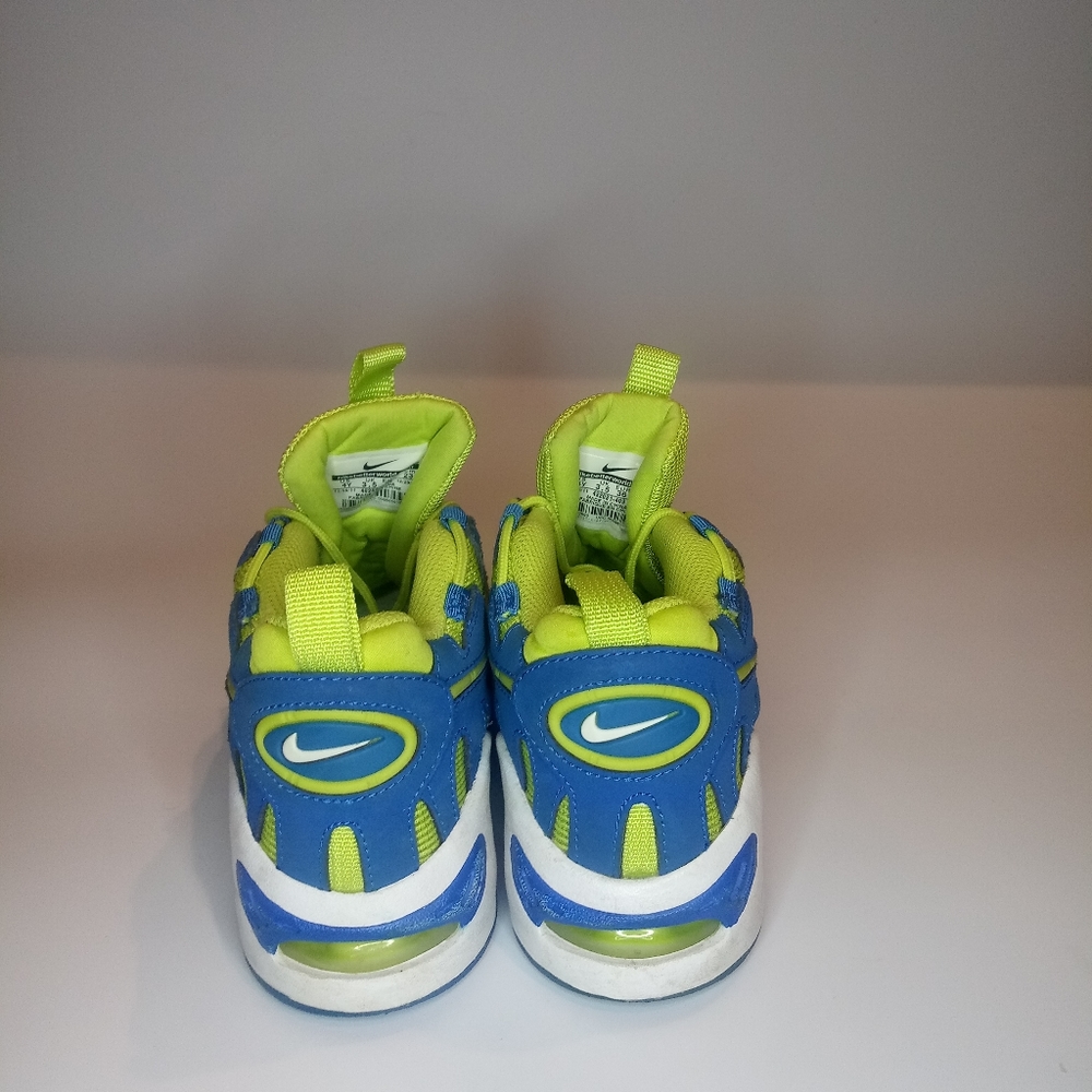 Nike air max nomo size 4y - Picture 2 of 6